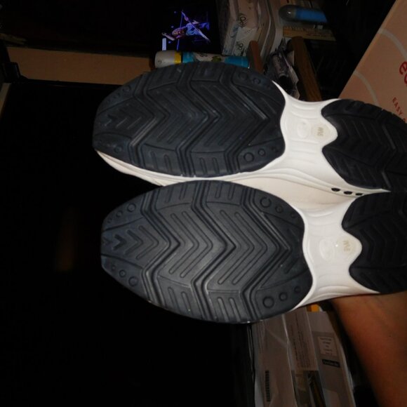 NEW 9.5M EaSY SPIRIT TRAVEL TIME CLOGS LIGHT NATURAL POLKA DOT - Picture 10 of 10